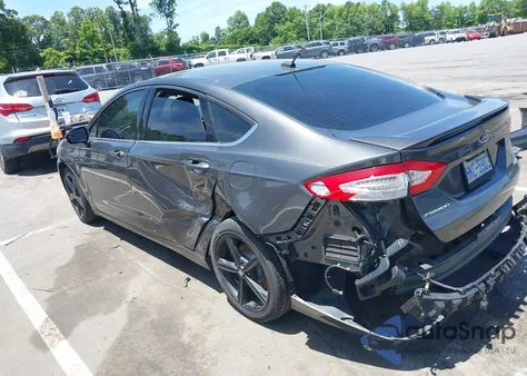 2016 Ford Fusion z USA, uszkodzony, nr VIN 3FA6P0HD5GR201583